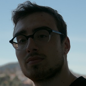 Hugo, un community manager freelance à Oullins