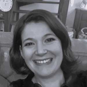 Caroline, un community manager freelance à Montreuil